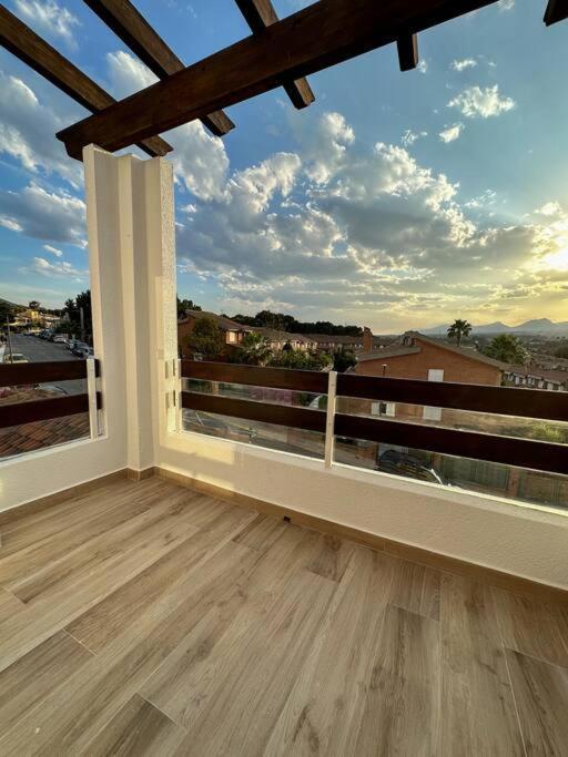 Precioso Apartamento Con Piscina Y Vistas Alicante Exteriér fotografie